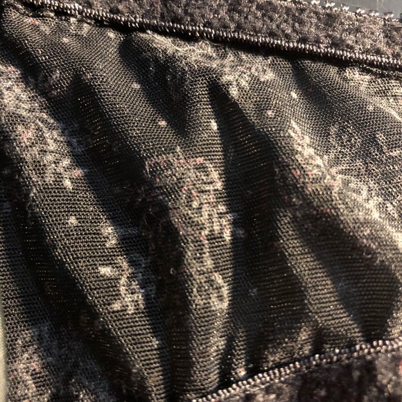 Vintage Victoria’s Secret Bra - Picture 4 of 4